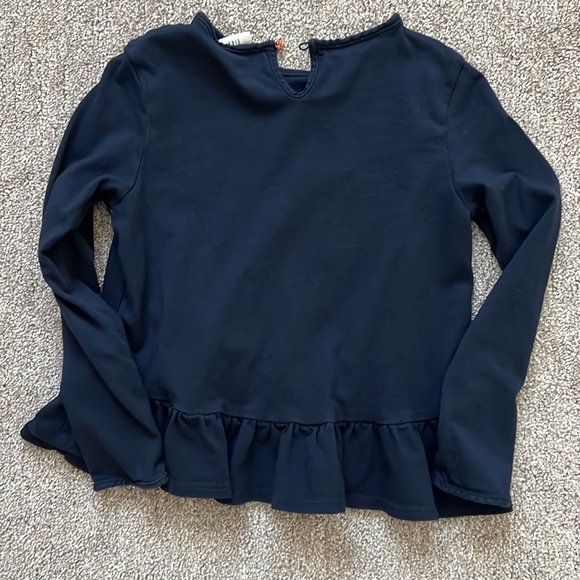 Girls navy with gold design long sleeve shirt. Size 6/114 cm - Picture 3 of 5